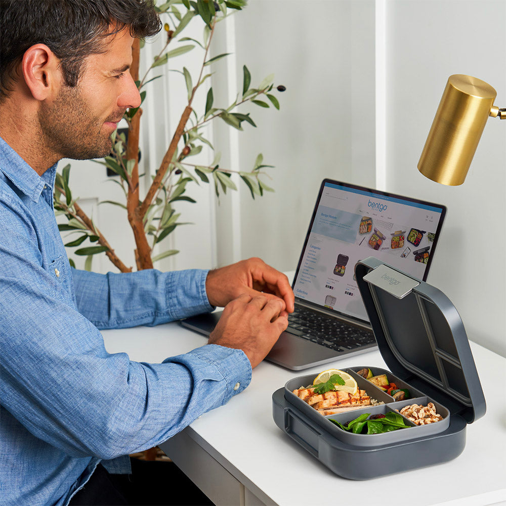bentgo-modern-lunch-box-and-snack-cup-a6 BGMDNBDL-DG_4.jpg